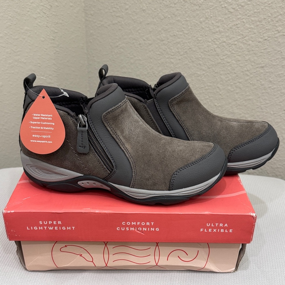 Easy Spirit Grey Athletic Shoes New Size 6.5